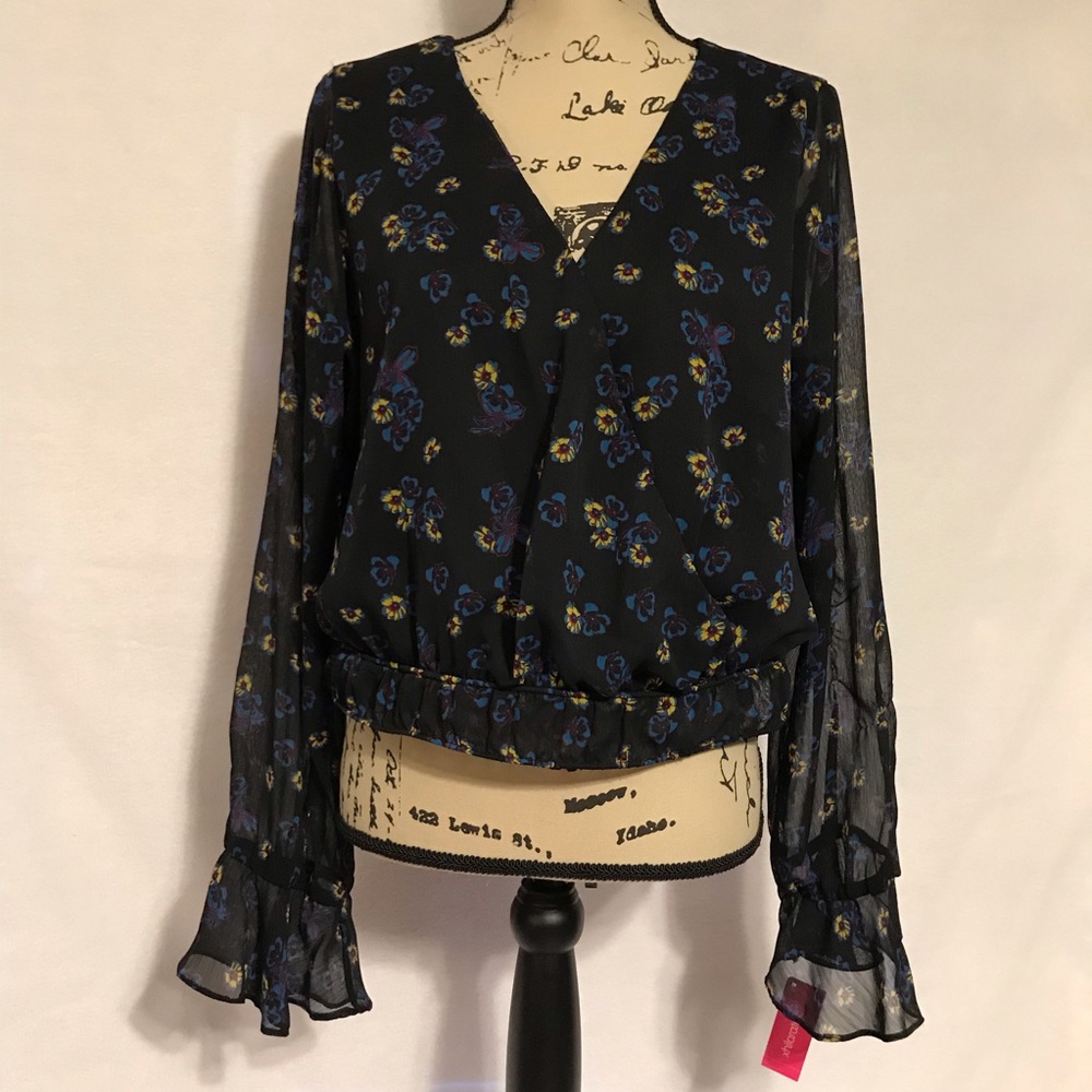 Xhilaration Floral Blouse
